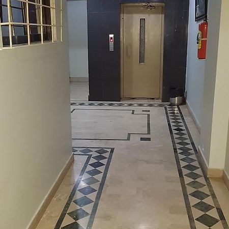 New Hotel Chilton Karachi Esterno foto