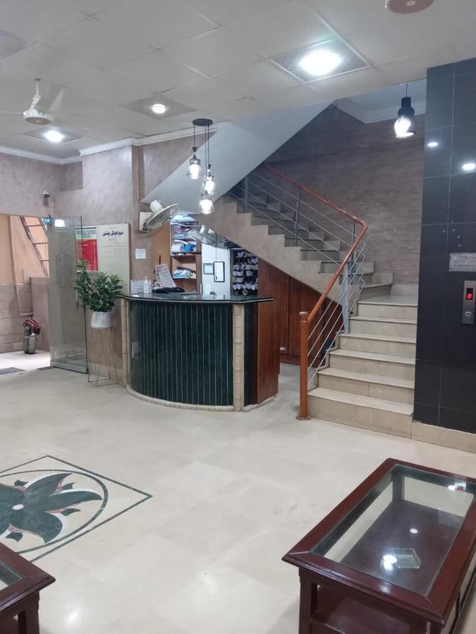 New Hotel Chilton Karachi Esterno foto