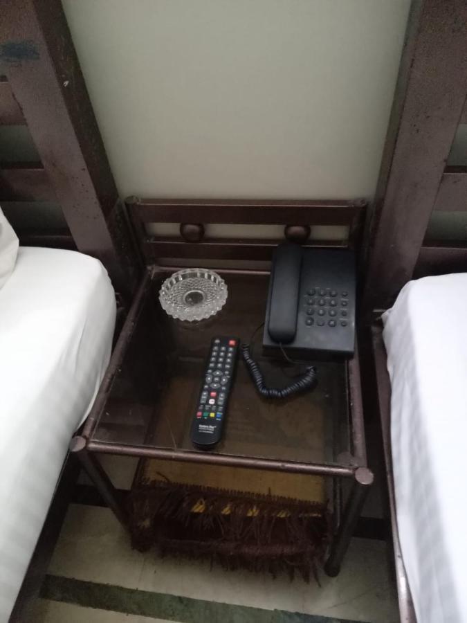 New Hotel Chilton Karachi Esterno foto