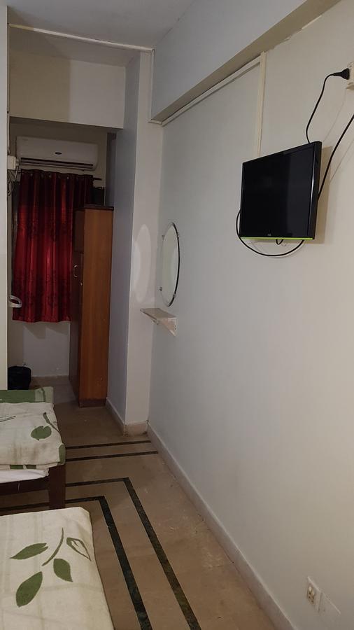New Hotel Chilton Karachi Esterno foto